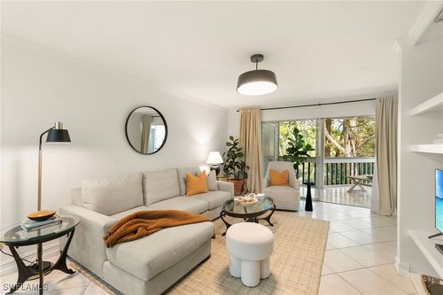 614 Wiggins Bay Dr, NAPLES, FL, 34110-6020 | Card Image