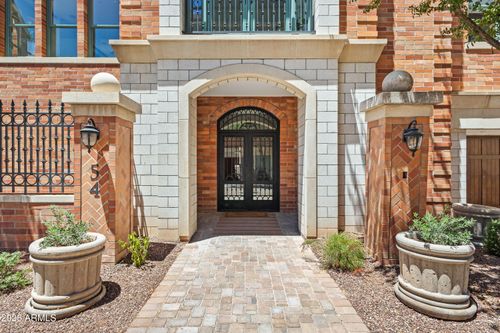 54-54 W Palm Ln, Phoenix, AZ, 85003-1172 | Card Image