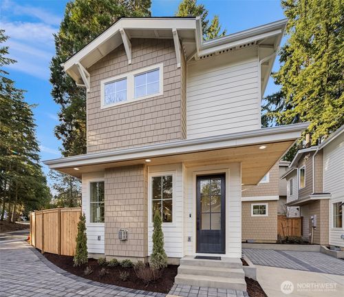 11810 Ne 103rd Pl, Kirkland, WA, 98033-5162 | Card Image