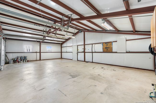 1015 Fm 2200 W, House other with 3 bedrooms, 3 bathrooms and null parking in Devine TX | Image 46