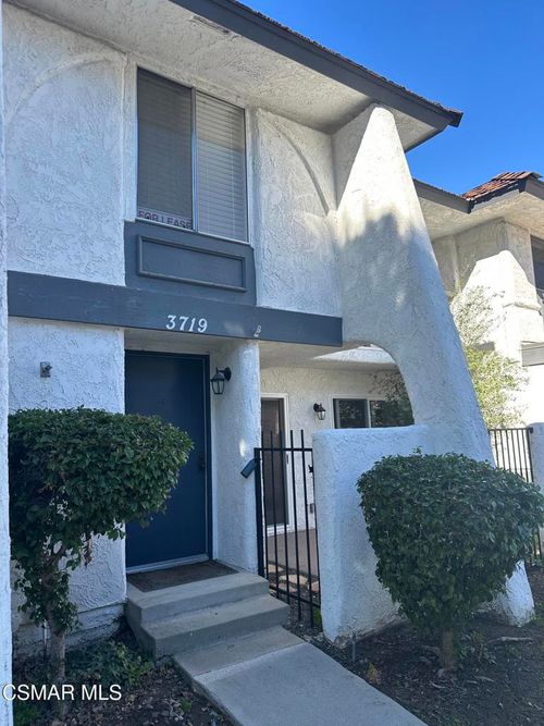 3719 Summershore Ln, Westlake Village, CA, 91361-4220 | Card Image