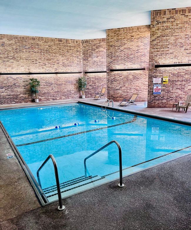 Indoor heated pool | Image 18