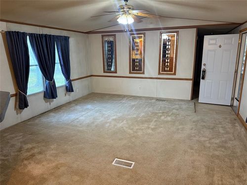 409 W Francis St, Wetumka, OK, 74883-1511 | Card Image