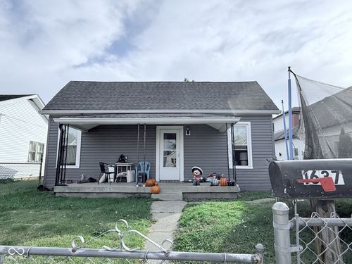 1637 Hoefgen St, Indianapolis, IN, 46203-4327 | Card Image
