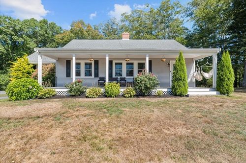 138 Fuller St, Halifax, MA, 02338-1906 | Card Image