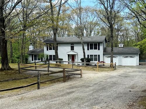33 Willow Brook Ridge, Clinton, NY, 12514 | Card Image