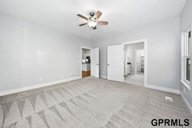 1314 Silver Ln, House other with 3 bedrooms, 2 bathrooms and 3 parking in Crescent IA | Image 13