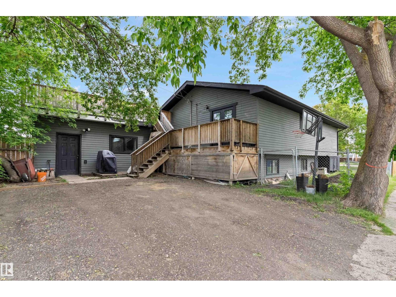 Residential in Hay Lakes 2