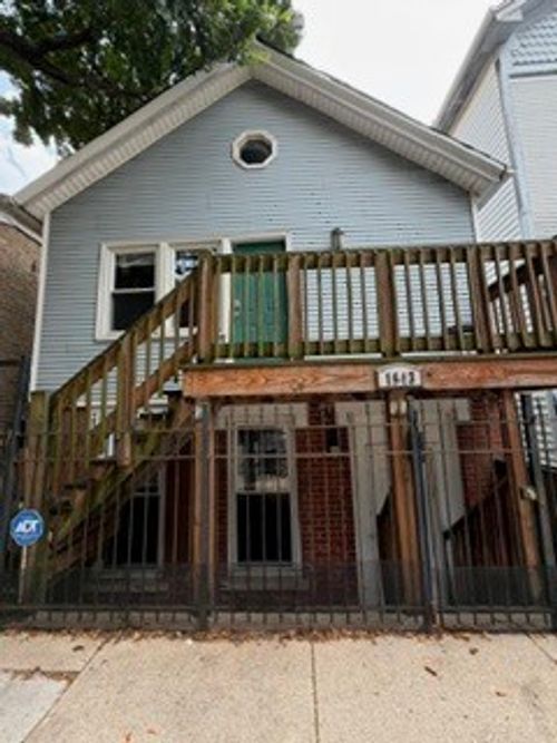 1-1643 W Beach Ave, Chicago, IL, 60622-2232 | Card Image