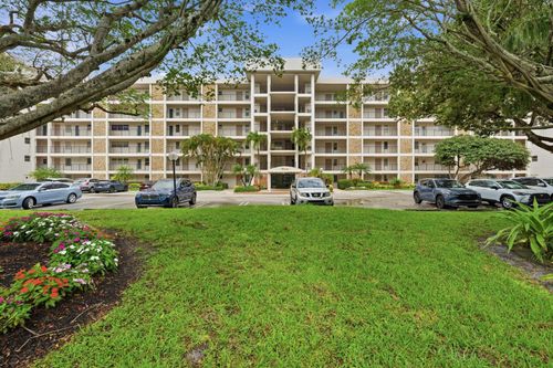 402-2801 N Palm Aire Dr, Pompano Beach, FL, 33069-3460 | Card Image