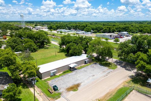 101 Pine St, Clyde, TX, 79510-4706 | Card Image