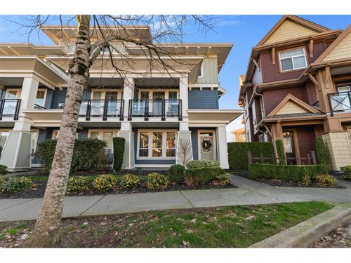 10-45137 Nicomen Crescent, Chilliwack, BC, V2R0R3 | Card Image