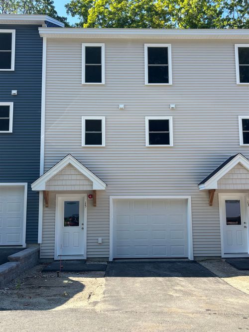 15 Lucy Ln, Peterborough, NH, 03458-4403 | Card Image