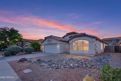 8916 W Davis Rd, Peoria, AZ, 85382-3743 | Card Image