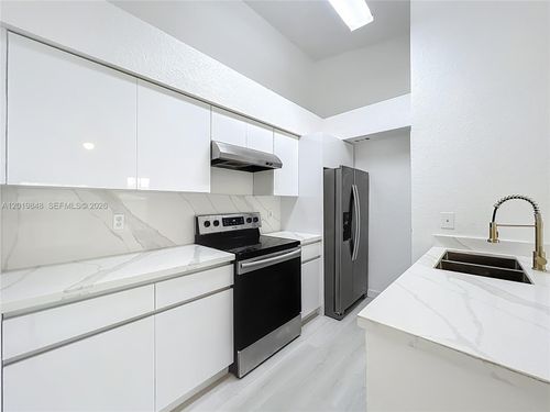 1225-2225 Metropolitan Way, ORLANDO, FL, 32839-5398 | Card Image