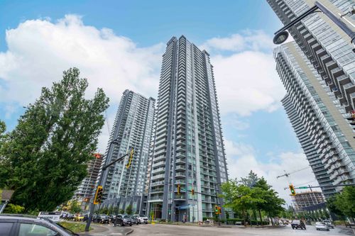 701-13696 100 Ave, Surrey, BC, V3T0L5 | Card Image