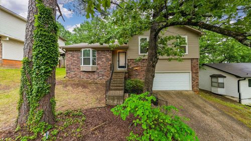 9 Flourite Ct, Little Rock, AR, 72212-2112 | Card Image