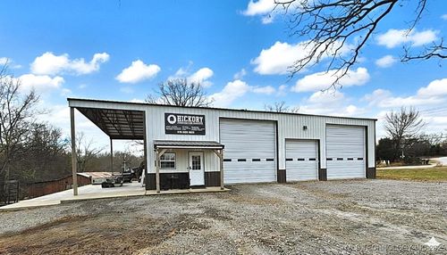 32514 Highway 82, Cookson, OK, 74427-2172 | Card Image