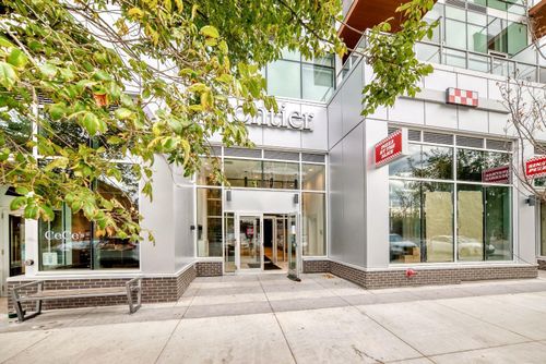 201-110 18 A St Nw, Calgary, AB, T2N2G9 | Card Image