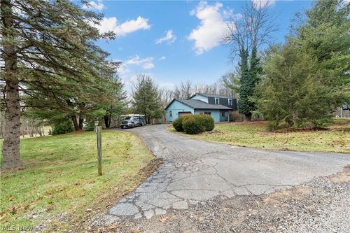 7589 Belp Cv, Millersburg, OH, 44654-9533 | Card Image