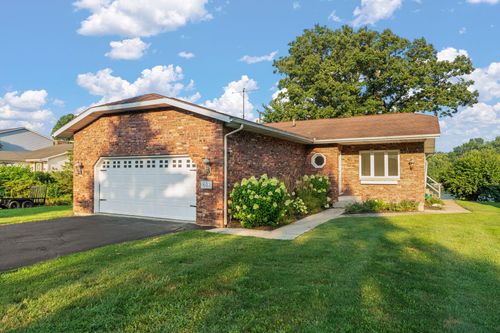 1603 Sunnyslope Dr, Crown Point, IN, 46307 | Card Image