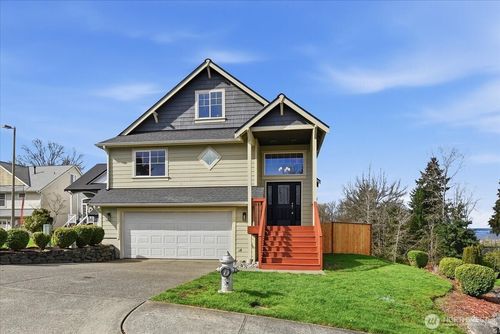 8522 20th Street Ct W, University Place, WA, 98466-8555 | Card Image