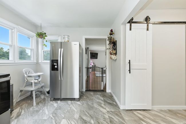 6049 E Mineral Koleen Rd, House other with 3 bedrooms, 1 bathrooms and null parking in Bloomfield IN | Image 24