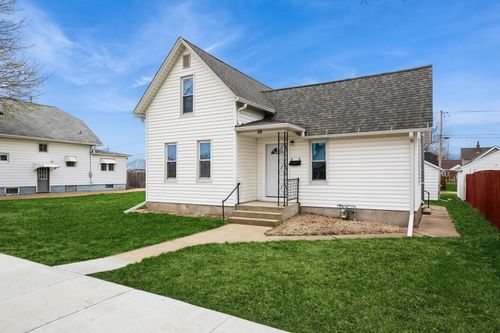 707 19th Ave, Fulton, IL, 61252-1551 | Card Image