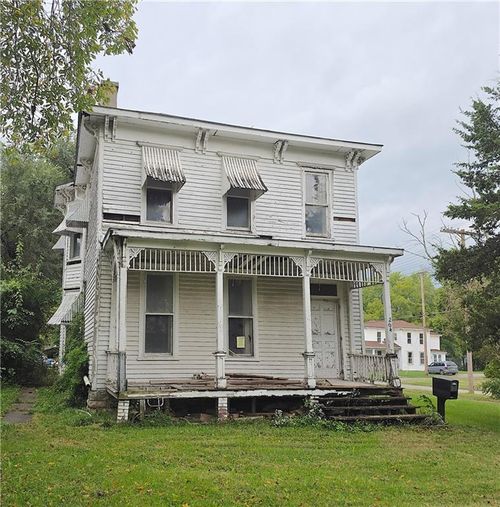 204 S Elm St, Ottawa, KS, 66067-2137 | Card Image