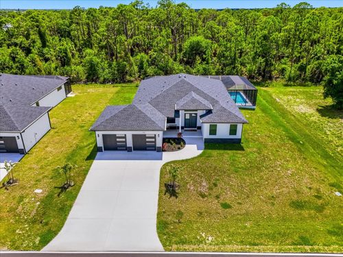 772 Rotonda Cir, Rotonda West, FL, 33947-1825 | Card Image