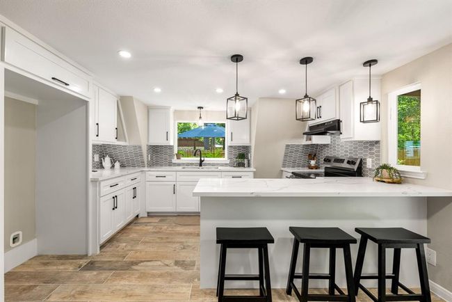 611 Big Deer Dr, House other with 2 bedrooms, 2 bathrooms and 2 parking in Crosby TX | Image 18