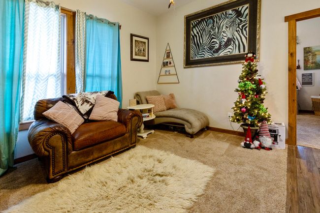 2nd LIving ARea | Image 32