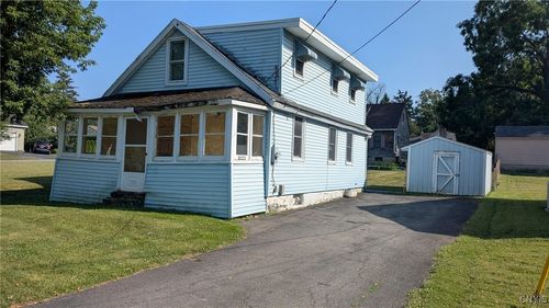 305 Calder Ave, Yorkville, NY, 13495-1504 | Card Image