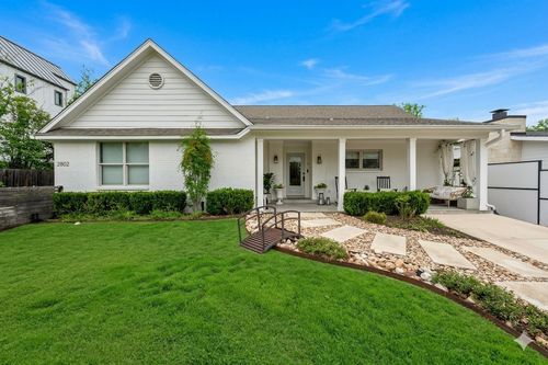 a-2802 Warren St, Austin, TX, 78703-1157 | Card Image