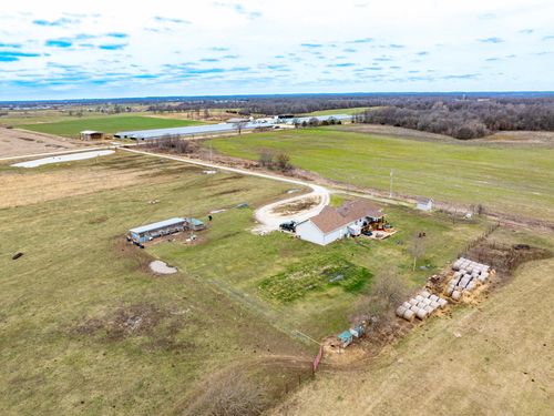 14085 Wallaby Rd, Stark City, MO, 64866-8261 | Card Image