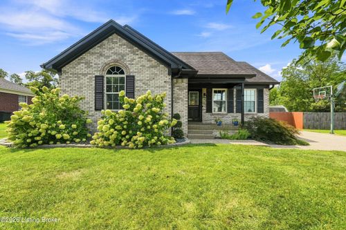 659 Justin Trl, Mt Washington, KY, 40047-8116 | Card Image