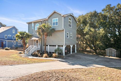 106 Wyndward Ct, Emerald Isle, NC, 28594-2100 | Card Image