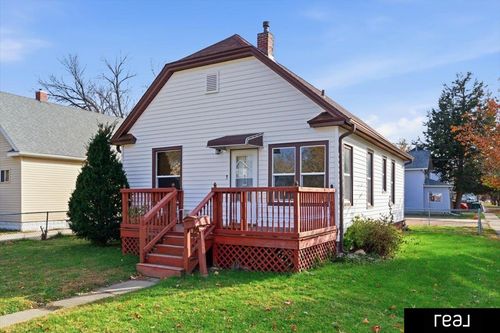 2555 Avenue C, Council Bluffs, IA, 51501-2219 | Card Image