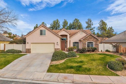 2499 E 40 N, St George, UT, 84790 | Card Image