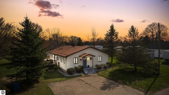 431 E Bittner Ave, House other with 3 bedrooms, 2 bathrooms and null parking in Reed City MI | Image 57