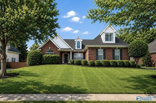 2614 Bransford Trl Se, Owens Cross Roads, AL, 35763-8461 | Card Image