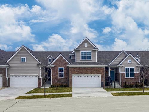 9928 Crossview Trail, Hartland Township, MI, 48855 | Card Image