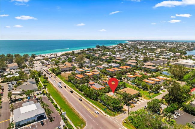 Easy walk or bike ride to the gulf beaches | Image 44