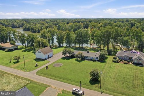 88 Canoe Pl, MONTROSS, VA, 22520-4029 | Card Image