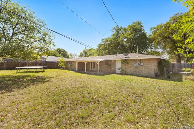 5509 Crosswind Dr, House other with 3 bedrooms, 2 bathrooms and null parking in Windcrest TX | Image 33