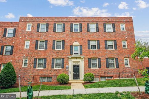 apt-301-2015 37th St Se, WASHINGTON, DC, 20020-1258 | Card Image