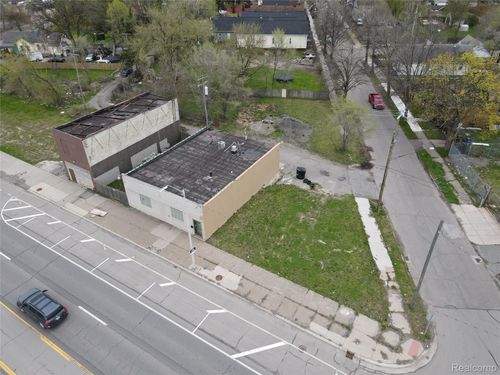 4665 Michigan Ave, Detroit, MI, 48210-3245 | Card Image