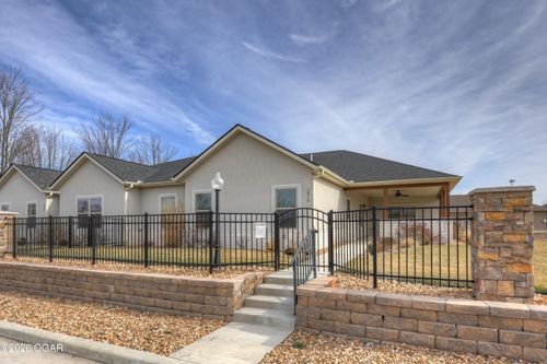 1910 Buena Vista Ave, Carthage, MO, 64836 | Card Image