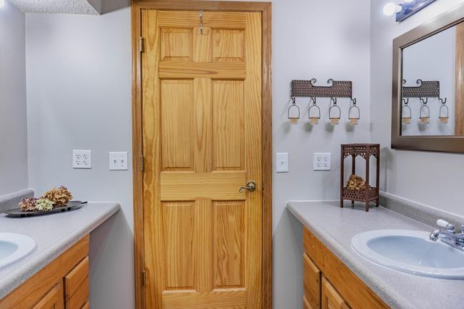 8695 Old Highway 169 Blvd, House other with 3 bedrooms, 3 bathrooms and null parking in Jordan MN | Image 58