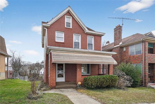 8 Oakmont St, Crafton, PA, 15205-3643 | Card Image